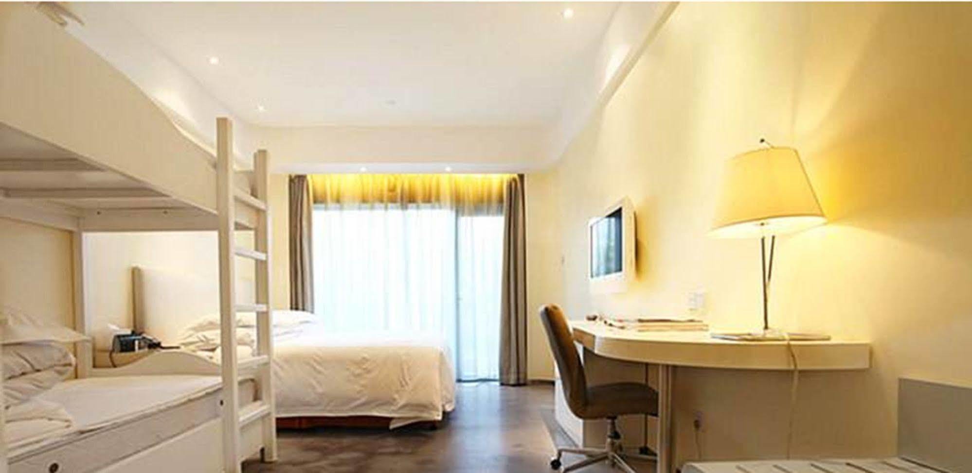 Parkview O.City Hotel Shenzhen Exterior photo